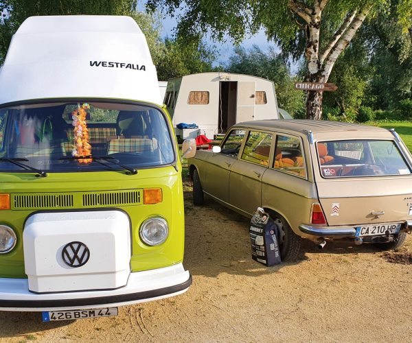 XO CAMP Ambiance année 70s van VW T2 Peugeot 304 Raîdo Export vacances